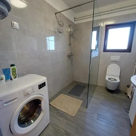Apartment Ljiljana