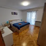 Apartamento Ljiljana