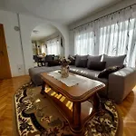 Ljiljana Apartamento *