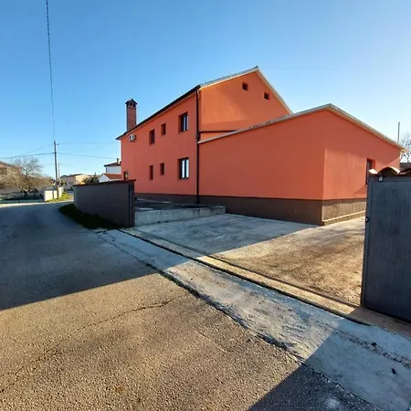 Ljiljana Lejlighed Pula
